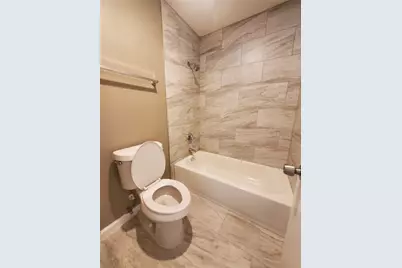 117 Valley Spring Drive, Arlington, TX 76018 - Photo 5