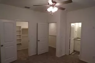 709 S 5th St, Bonham, TX 75418 - Photo 17