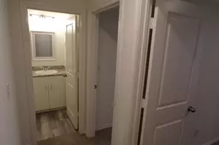 709 S 5th St, Bonham, TX 75418 - Photo 25