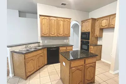 6300 Eagles Rest Drive, Fort Worth, TX 76179 - Photo 11