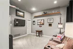 125 George Owens Rd, Ponder, TX 76259 - Photo 23