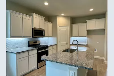 11505 Adare Drive, Fort Worth, TX 76052 - Photo 5