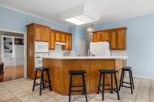 9304 Spring Ridge Cir, Waco, TX 76712 - Photo 11