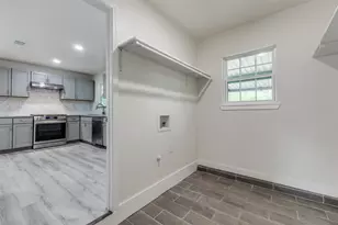 2908 Scottsbluff Dr, Dallas, TX 75228 - Photo 9