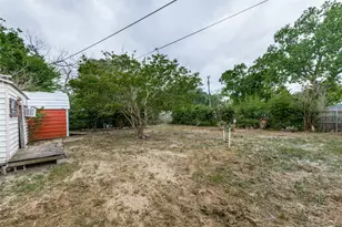 2908 Scottsbluff Dr, Dallas, TX 75228 - Photo 29