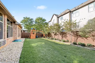 1125 Michener Way, Irving, TX 75063 - Photo 27