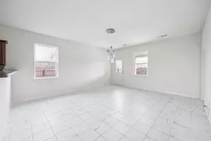 1020 Walnut Ridge Dr, Hutchins, TX 75141 - Photo 5