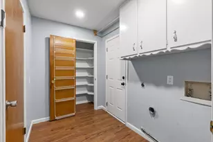 1021 Blue Lake Dr, Fort Worth, TX 76103 - Photo 23