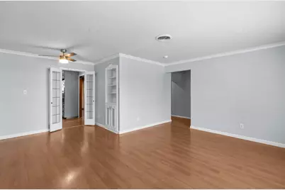 1021 Blue Lake Drive, Fort Worth, TX 76103 - Photo 25