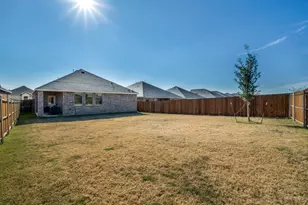 1413 Rousseau Dr, Little Elm, TX 75068 - Photo 21