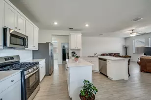 1413 Rousseau Dr, Little Elm, TX 75068 - Photo 9