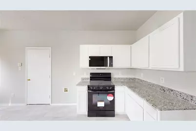 10172 Autumn Park Court, Fort Worth, TX 76140 - Photo 11