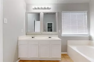 10172 Autumn Park Ct, Fort Worth, TX 76140 - Photo 25