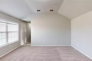 10172 Autumn Park Ct, Fort Worth, TX 76140 - Photo 21