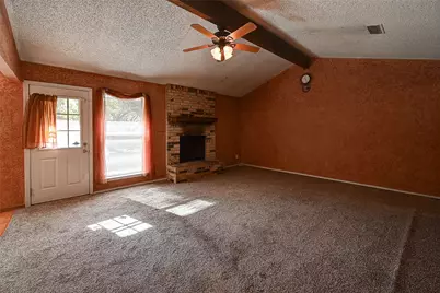 6640 Fair Oaks Drive, Watauga, TX 76148 - Photo 7