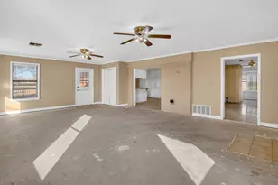 1055 Harmony Cir, Weatherford, TX 76087 - Photo 21