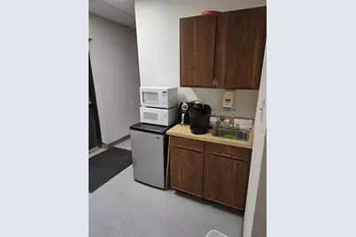 1001 W Northwest Hwy Parkway, Grapevine, TX 76051 - Photo 5