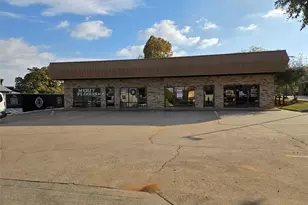 1001 W Northwest Hwy Pkwy, Grapevine, TX 76051 - Photo 1