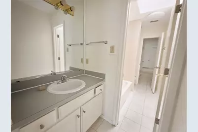 1106 Hollis Street #B, Arlington, TX 76013 - Photo 11