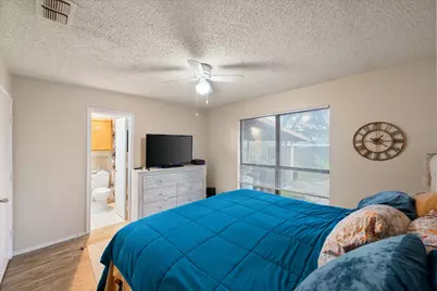 2920 Hilltop Drive, Euless, TX 76039 - Photo 27