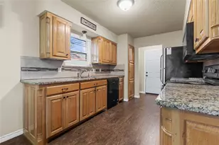 1245 N Knowles Dr, Saginaw, TX 76179 - Photo 7