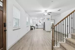 1106 Bowie Dr, Lewisville, TX 75077 - Photo 3