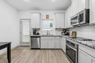 1106 Bowie Drive, Lewisville, TX 75077 - Photo 9