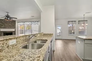 415 Hidden Ridge Dr, Burleson, TX 76028 - Photo 11