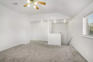 415 Hidden Ridge Dr, Burleson, TX 76028 - Photo 17