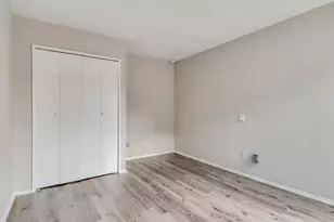 7125 Sorcey Rd, Dallas, TX 75249 - Photo 7