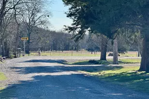 840 Co Rd 4817, Wolfe City, TX 75496 - Photo 9