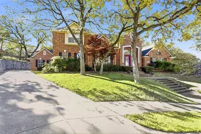 812 Lake View Court E, Crowley, TX 76036 - Photo 33