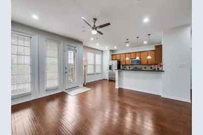 950 Henderson Street, Fort Worth, TX 76102 - Photo 3