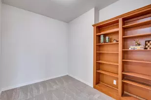 950 Henderson St, Fort Worth, TX 76102 - Photo 11