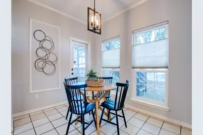 1609 Marsh Lane #110, Carrollton, TX 75006 - Photo 5