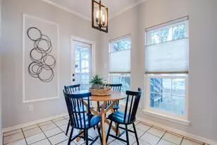 1609 Marsh Ln, Carrollton, TX 75006 - Photo 5