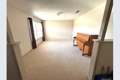 1910 Jefferson Street, Commerce, TX 75428 - Photo 11