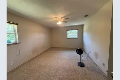 1910 Jefferson Street, Commerce, TX 75428 - Photo 5