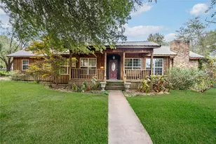 301 Thompson St, Kilgore, TX 75662 - Photo 1