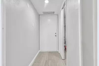 4837 Cedar Springs Road #321, Dallas, TX 75219 - Photo 11