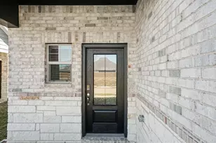203 Greenbriar Dr, Princeton, TX 75071 - Photo 3