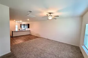 104 Lady Bird Ct, Venus, TX 76084 - Photo 3