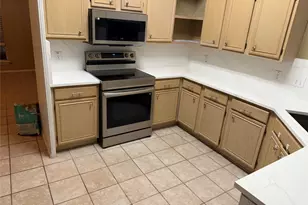 1800 Corvallis Ct, Arlington, TX 76006 - Photo 5