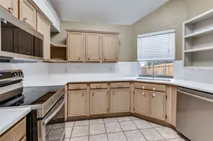 1800 Corvallis Ct, Arlington, TX 76006 - Photo 15