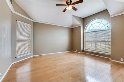1800 Corvallis Court, Arlington, TX 76006 - Photo 5