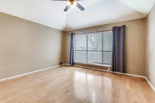 1800 Corvallis Ct, Arlington, TX 76006 - Photo 19