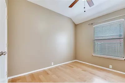 1800 Corvallis Court, Arlington, TX 76006 - Photo 17