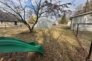 414 W Jefferson St, Van Alstyne, TX 75495 - Photo 13