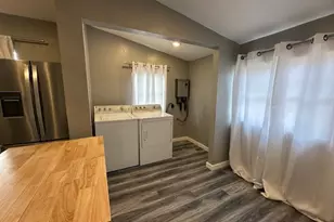 414 W Jefferson St, Van Alstyne, TX 75495 - Photo 9