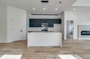 407 Bobbie St, Dallas, TX 75203 - Photo 7